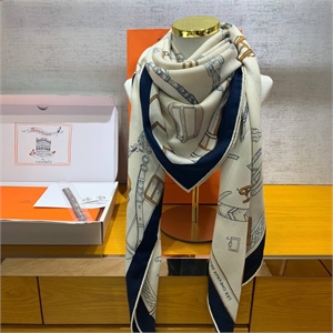 Платок HERMES 113844 - фото 129015