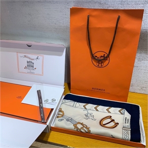 Платок HERMES 113844 - фото 129017