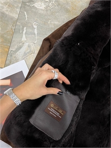 Замшевая куртка Loro Piana на меху (бобёр) 113920 - фото 129357 Замшевая куртка Loro Piana на меху (бобёр) 113920 - фото 129357
