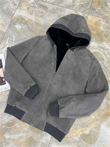 Замшевая куртка Loro Piana на меху (бобёр) 113922 - фото 129371 Замшевая куртка Loro Piana на меху (бобёр) 113922 - фото 129371