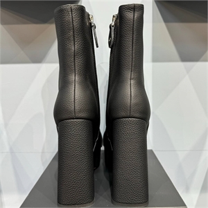 Ботинки LOUIS VUITTON 114221 - фото 130429