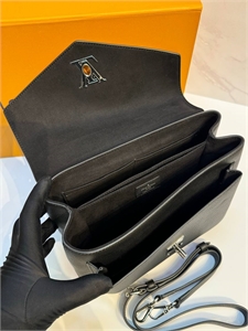 Сумка  LOUIS VUITTON 114255