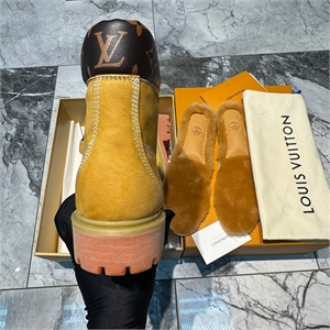 Ботинки LOUIS VUITTON 114259 - фото 130656 Ботинки LOUIS VUITTON 114259 - фото 130656