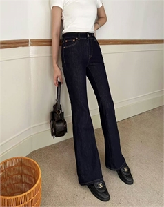 Джинсы VALENTINO 114490