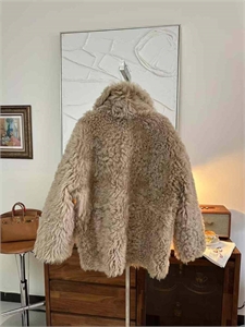 Дублёнка HERMES Двусторонняя 114515 - фото 132133 Дублёнка HERMES Двусторонняя 114515 - фото 132133