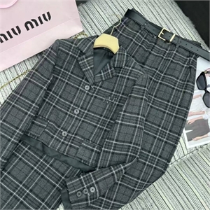 Костюм MIU MIU 114540