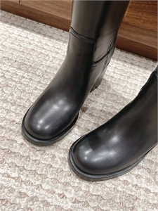 Сапоги MIU MIU 114624 - фото 132844 Сапоги MIU MIU 114624 - фото 132844