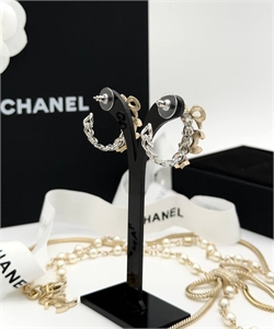 Серьги CHANEL 115544 - фото 137525 Серьги CHANEL 115544 - фото 137525