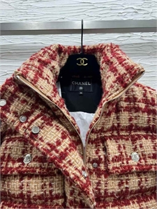 Пуховик CHANEL 115658 - фото 138173 Пуховик CHANEL 115658 - фото 138173