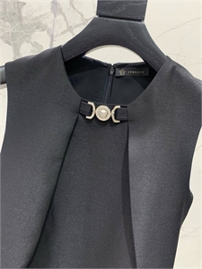 Платье VERSACE 115667 - фото 138238 Платье VERSACE 115667 - фото 138238