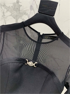 Платье VERSACE 115668 - фото 138260