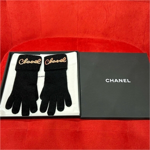 Комплект - Шарф , шапка , перчатки CHANEL 115696 - фото 138692