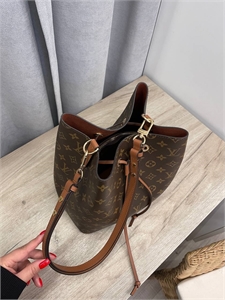 Сумка LV 115776