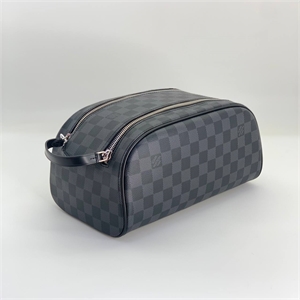 Косметичка LOUIS VUITTON 115810 - фото 139705