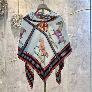 Платок HERMES 116435 - фото 143488 Платок HERMES 116435 - фото 143488