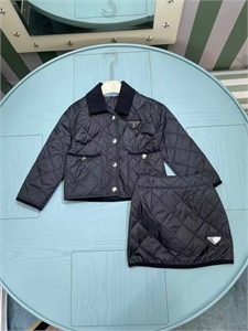 Костюм Prada 116767 - фото 144848 Костюм Prada 116767 - фото 144848