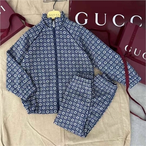 Костюм Gucci 116790 - фото 144998 Костюм Gucci 116790 - фото 144998