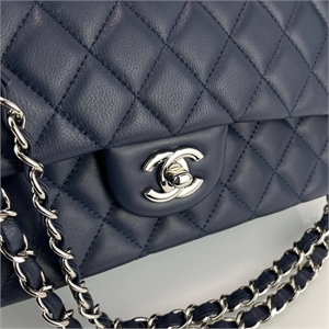 Сумка CHANEL 116878