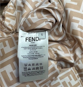 Пуховик FENDI 116887 - фото 145503 Пуховик FENDI 116887 - фото 145503