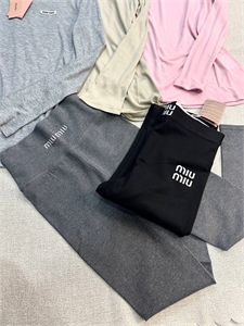 Лосины  MIU MIU 116991 - фото 145949 Лосины  MIU MIU 116991 - фото 145949