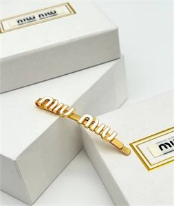 Заколка MIU MIU 118467 - фото 149100 Заколка MIU MIU 118467 - фото 149100