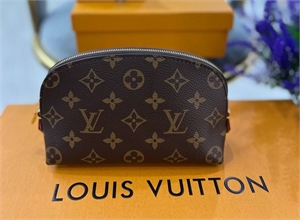 Косметичка LOUIS VUITTON 118503 - фото 149323