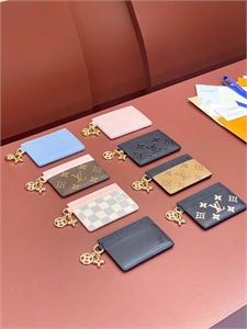 Картхолдер LOUIS VUITTON Кожа 118570 - фото 149590