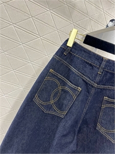 Джинсы CHANEL 114258