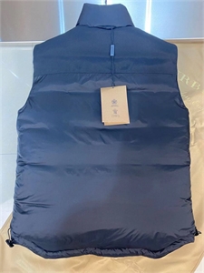 Жилет BURBERRY Двусторонний 118408