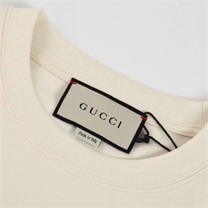 Футболка Gucci 119193 - фото 152126 Футболка Gucci 119193 - фото 152126