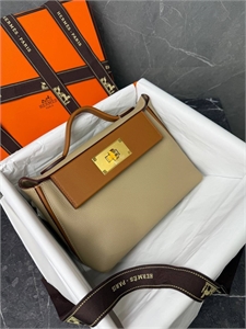 Сумка HERMES 119760 - фото 154962 Сумка HERMES 119760 - фото 154962