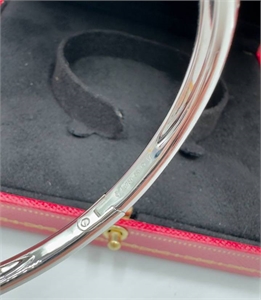 Часы CARTIER 120040 - фото 155903 Часы CARTIER 120040 - фото 155903