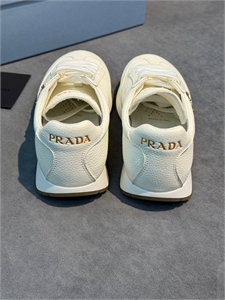 Кроссовки PRADA 120180 - фото 156761 Кроссовки PRADA 120180 - фото 156761