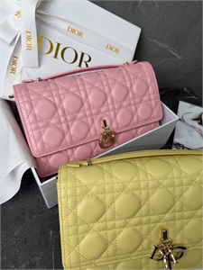 Сумка CHANEL 120218