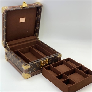 Сундук LOUIS VUITTON 120340 - фото 157523