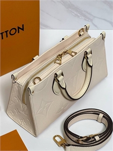 Сумка LOUIS VUITTON 120587