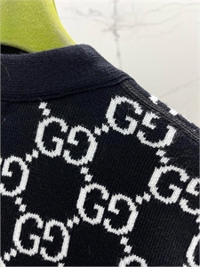 Кардиган GUCCI 113264 - фото 160474 Кардиган GUCCI 113264 - фото 160474