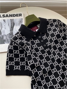 Кофта GUCCI 118799 - фото 160478 Кофта GUCCI 118799 - фото 160478