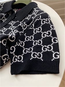 Кофта GUCCI 118799 - фото 160485 Кофта GUCCI 118799 - фото 160485