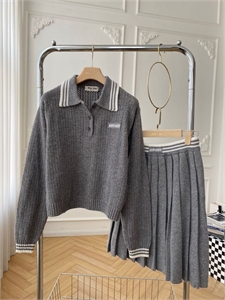 Костюм MIU MIU 120772