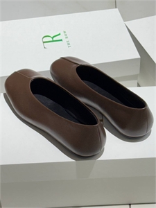 Балетки THE ROW 120781 - фото 160583 Балетки THE ROW 120781 - фото 160583