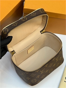 Косметичка LOUIS VUITTON 120805 - фото 160756