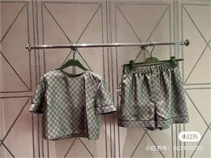 Костюм GUCCI 120850