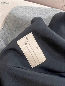 Куртка BRUNELLO CUCINELLI 121569 - фото 165435