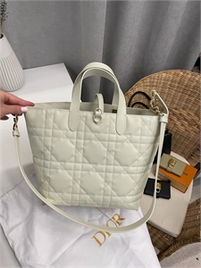 Сумка Dior 121715 - фото 165739