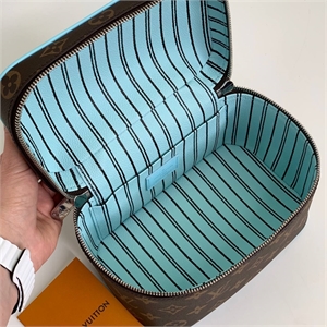 Косметичка LOUIS VUITTON 121786 - фото 166047