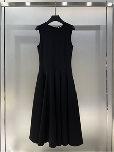 Платье VALENTINO 121800 - фото 166199 Платье VALENTINO 121800 - фото 166199