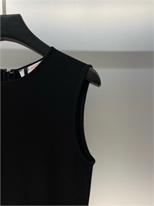 Платье VALENTINO 121800 - фото 166201 Платье VALENTINO 121800 - фото 166201