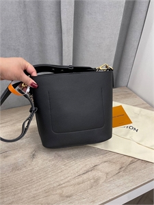 Сумка LV 121825