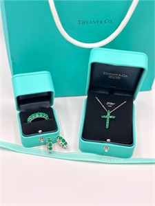 Крестик на цепочке Tiffany&Co Серебро 925 121830 - фото 166446 Крестик на цепочке Tiffany&Co Серебро 925 121830 - фото 166446